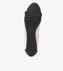 Cole Haan Flats & Ballets*Women's Tova Bow Ballet Ivory-Black